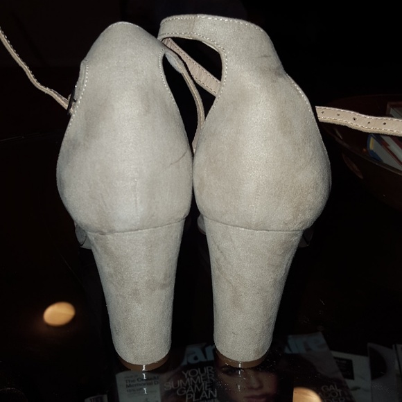 Nude Madden Girl Beella Sandal Heels - Picture 3 of 4